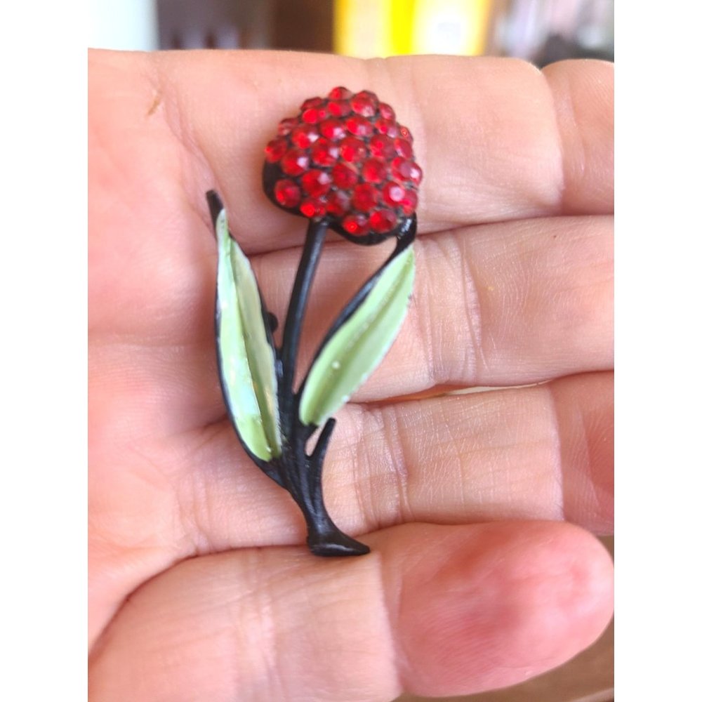 JJ ENAMEL AND RHINESTONE FLOWER PIN